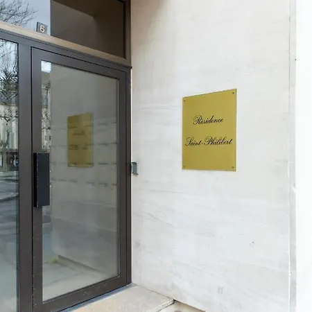 Romanee 6 Personnes Vue Cathedrale 2 Places De Parking 公寓 *