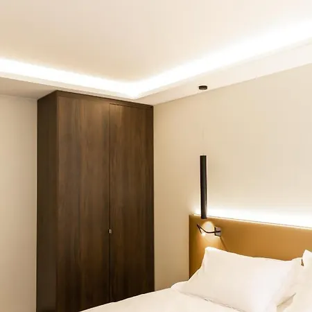 Romanee 6 Personnes Vue Cathedrale 2 Places De Parking