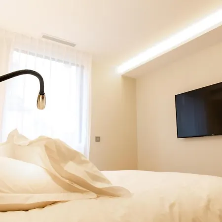 Romanee 6 Personnes Vue Cathedrale 2 Places De Parking * ديجون