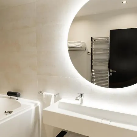 Romanee 6 Personnes Vue Cathedrale 2 Places De Parking * 第戎