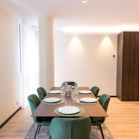 Daire Romanee 6 Personnes Vue Cathedrale 2 Places De Parking *