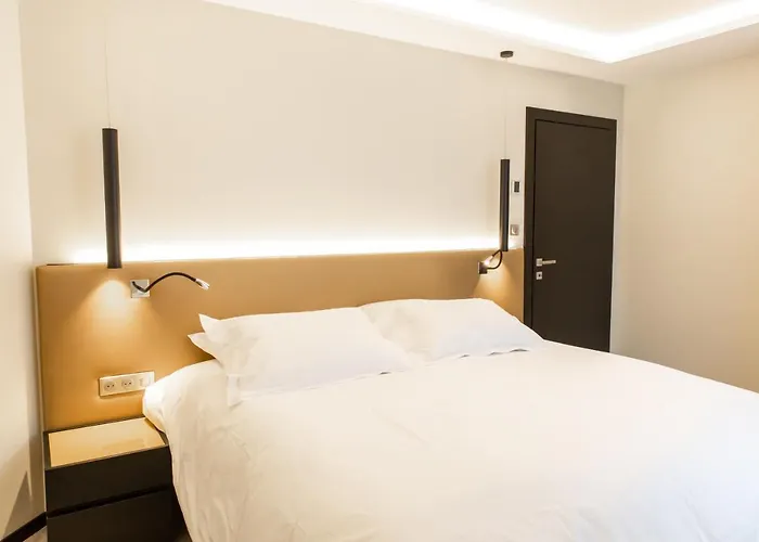 Romanee 6 Personnes Vue Cathedrale 2 Places De Parking Lägenhet Dijon