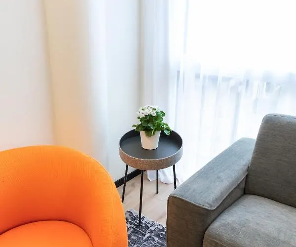 Romanee 6 Personnes Vue Cathedrale 2 Places De Parking