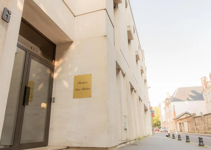 Romanee 6 Personnes Vue Cathedrale 2 Places De Parking *